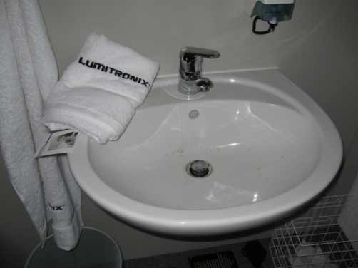 388_05_Waschbecken_1.jpg